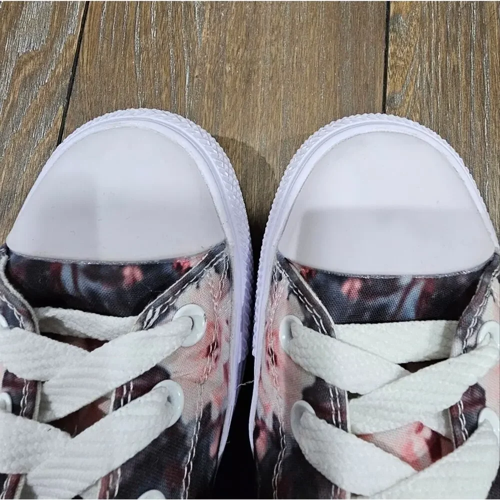 RAAD Shop CUTY PINK ROSES SKULL Sneakers, Women's size 7.5